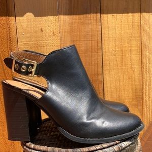 Black Slingback Booties